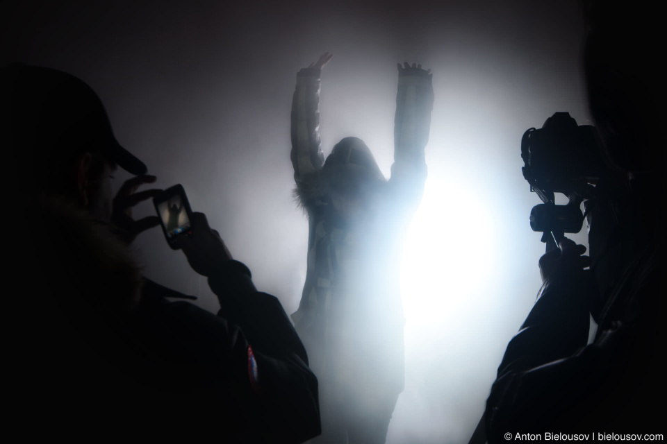 Nuit Blanche: Fog Light at Commerce Court