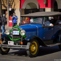 Vintage car at Toronto St Patrick Parade