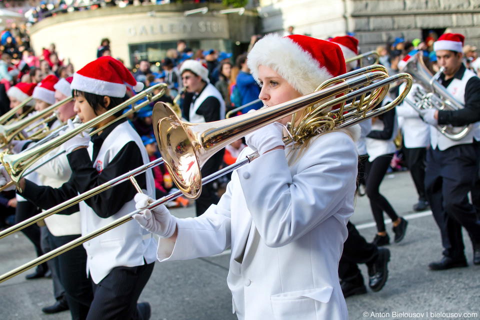 Vancouver 11th Santa Claus Parade (2014)