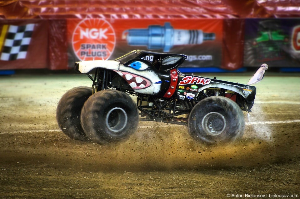Monster Jam Trucks, Toronto: “Spike” makes donuts Monster Jam Trucks, Toronto: “Spike” makes donuts