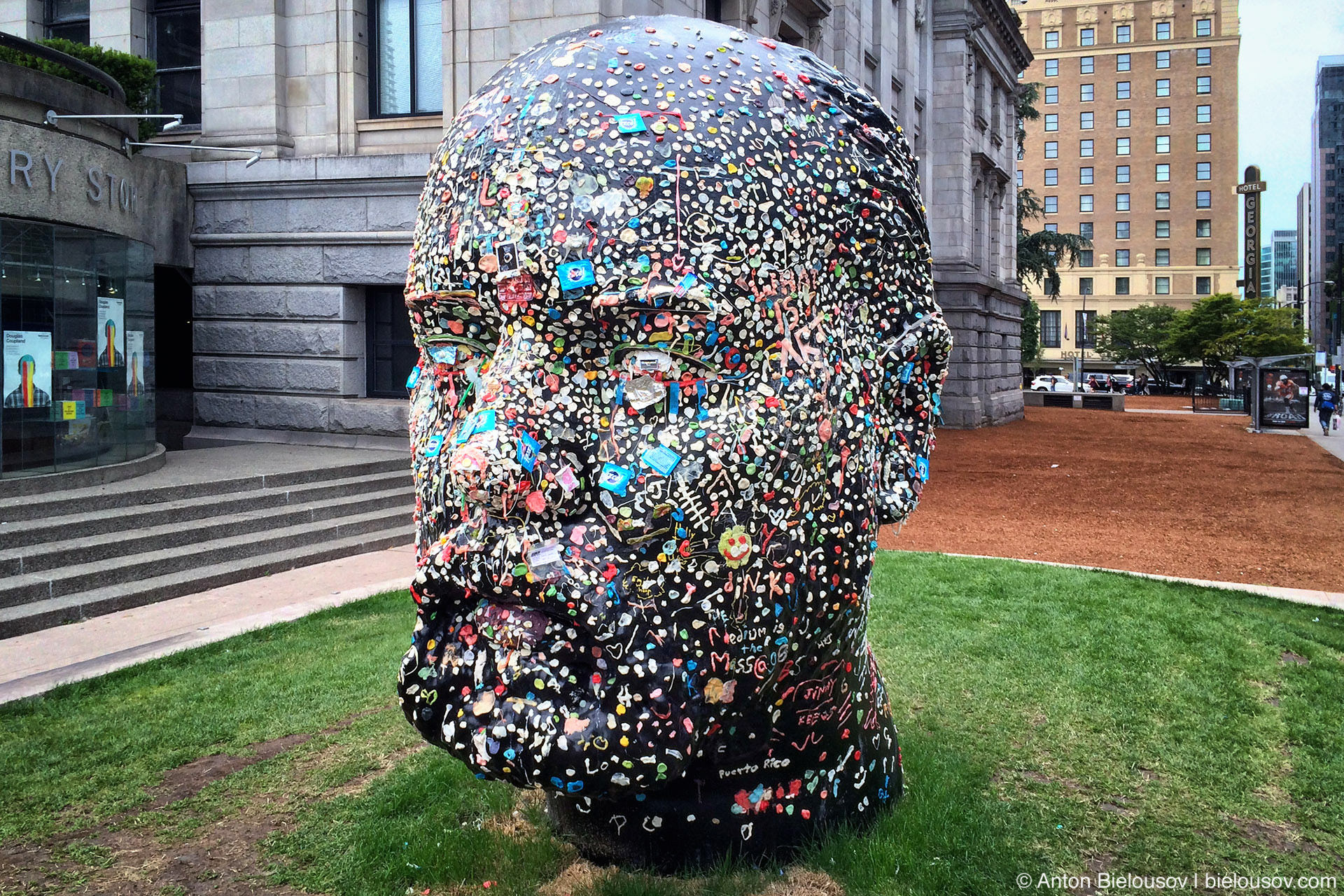 Douglas Coupland's Gumhead in Vancouver